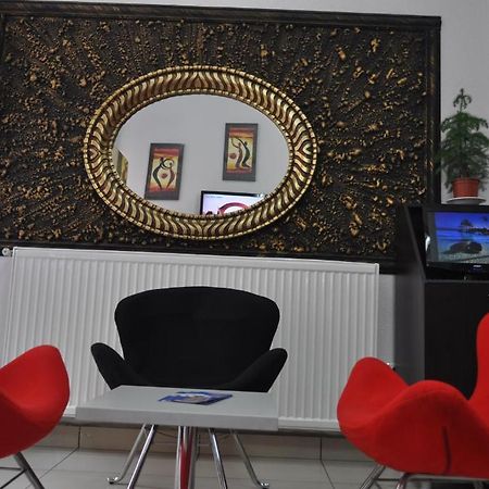 Bade 2 Hotel Istanboel Buitenkant foto